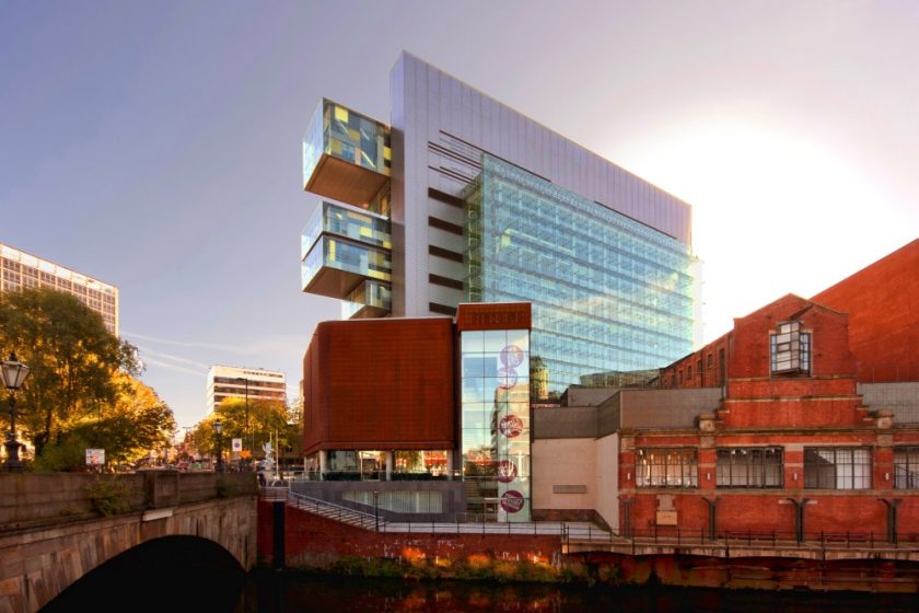 жилой дом в манчестере 50 этажей. воронежский институт высоких технологий фото. гражданский проспект 22 санкт-петербург. центр гражданского правосудия в манчестере, великобритания. ультрасовременные здания.